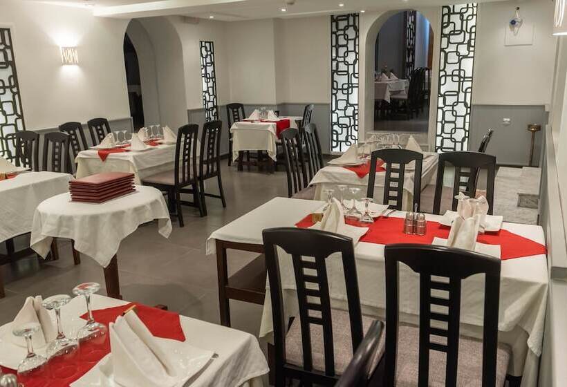 هتل Hôtel Suisse