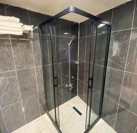 ホテル İsta Golden Palace