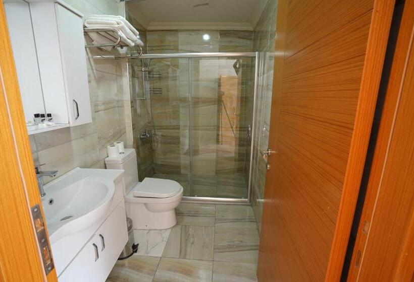 ホテル İsta Golden Palace