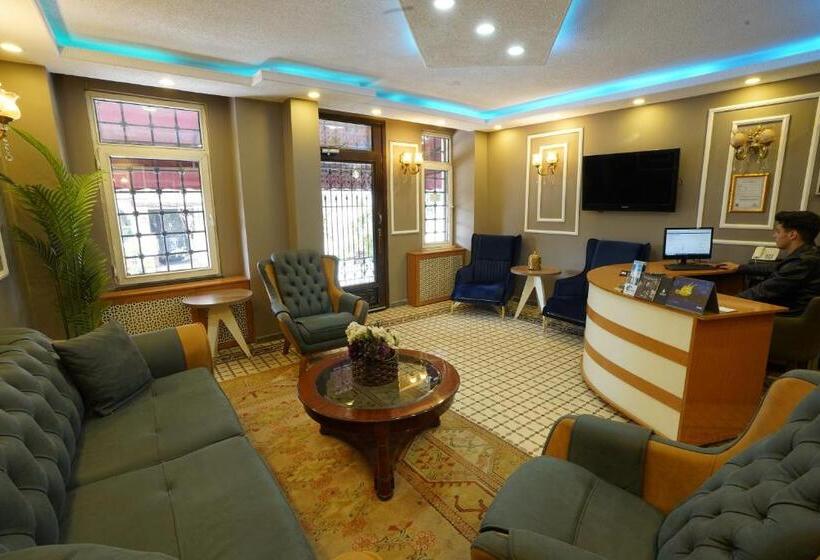 ホテル İsta Golden Palace