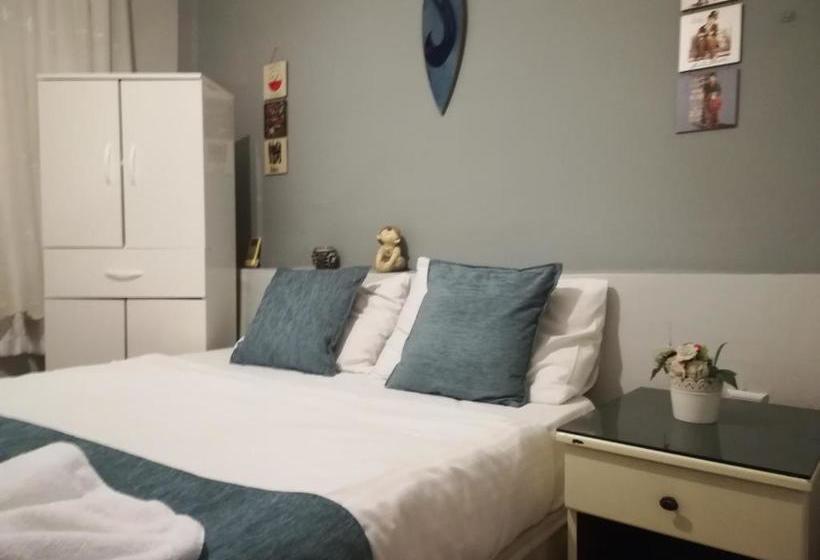 ホテル Dos Hermanos