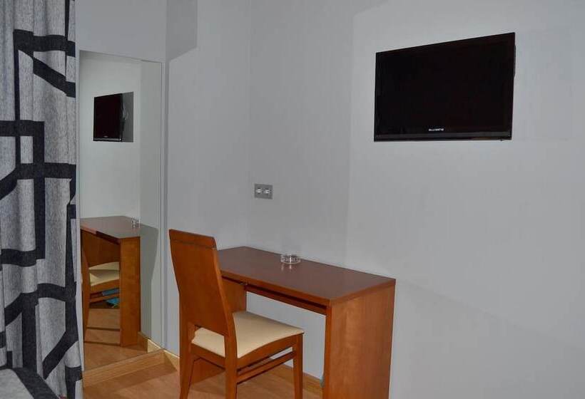 בית מלון כפרי Jarama