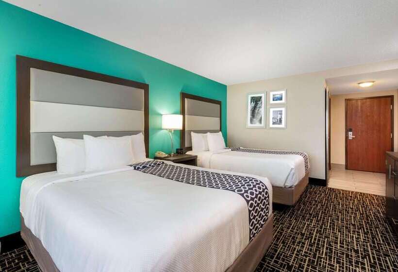 فندق La Quinta By Wyndham Batavia