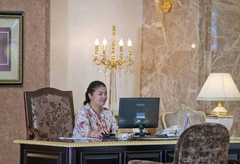 هتل Lk The Empress