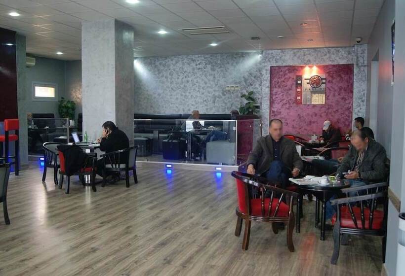 هتل Majestic Annaba