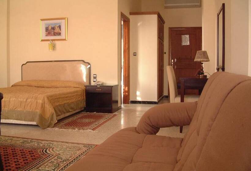 هتل Majestic Annaba