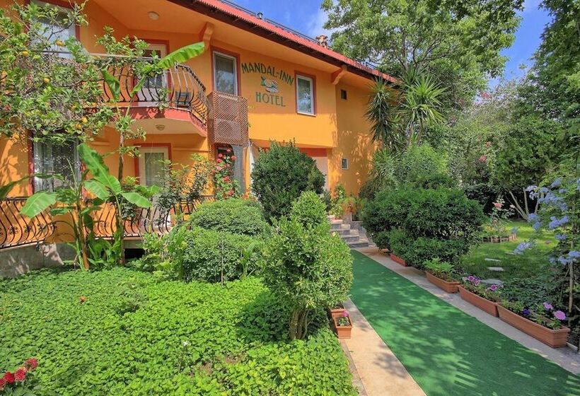 هتل Mandalinn
