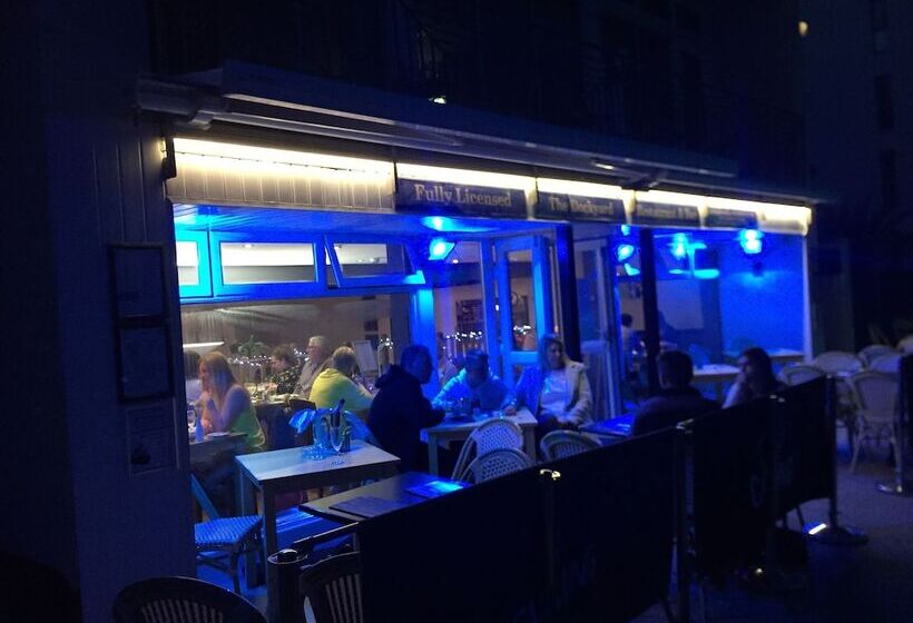 בית מלון כפרי Marina Metro