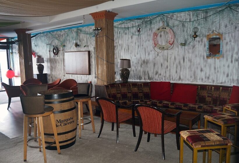 בית מלון כפרי Marina Metro