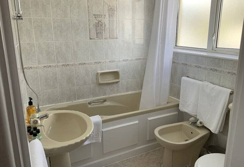 בית מלון כפרי Marina Metro