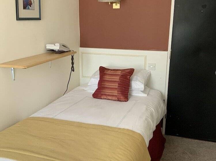 בית מלון כפרי Marina Metro