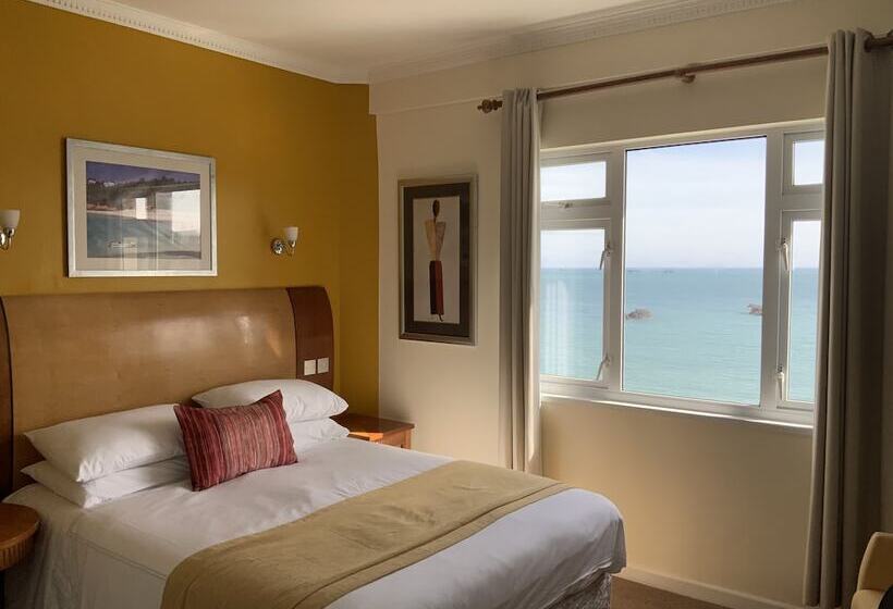 בית מלון כפרי Marina Metro