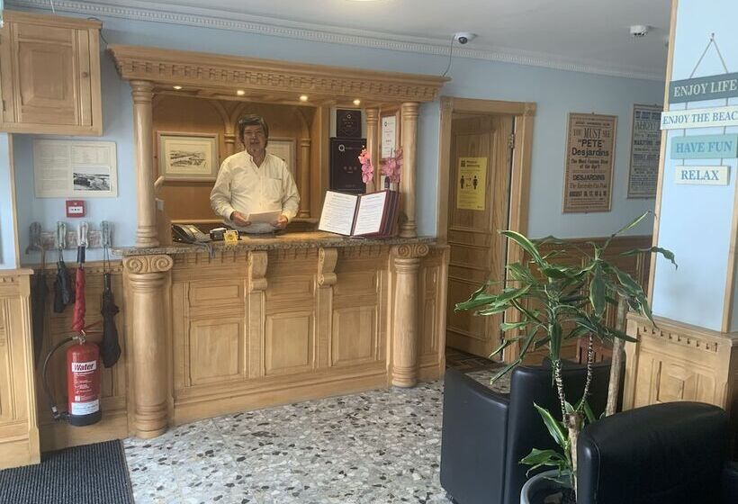 בית מלון כפרי Marina Metro