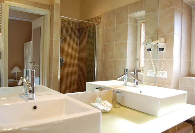 ホテル Mediterraneo