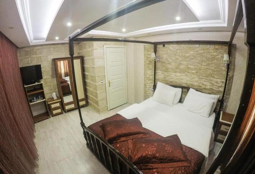 هتل Melrose House