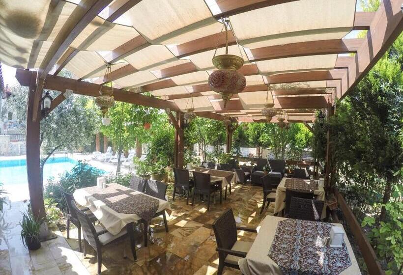 هتل Melrose House