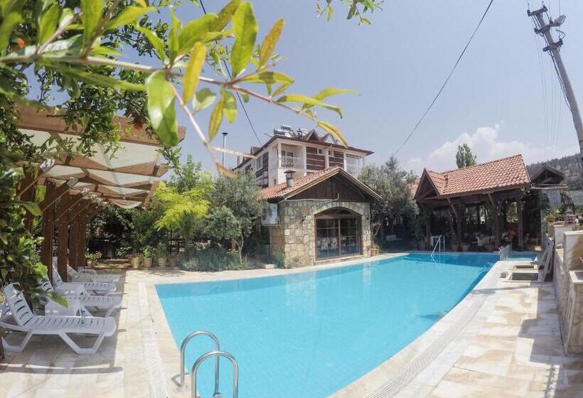 هتل Melrose House