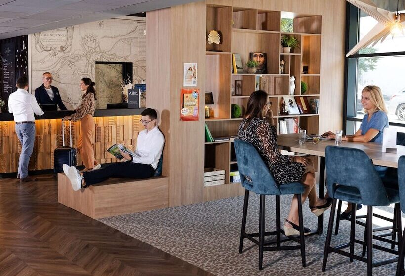 ホテル Mercure Valenciennes Centre