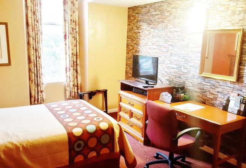 ホテル Midtown Inn