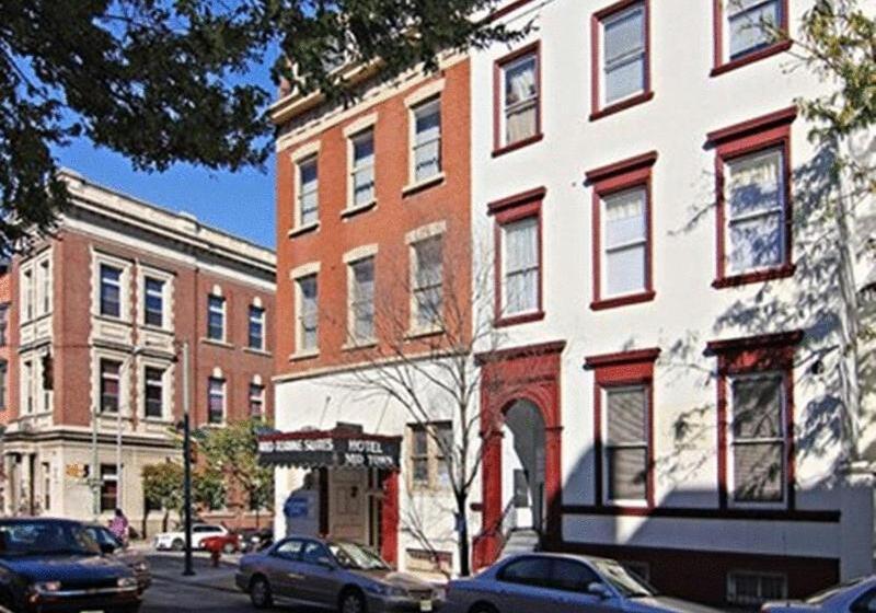 ホテル Midtown Inn