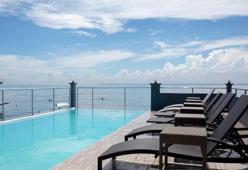 هتل Palmbeach Resort & Spa Mactan, Cebu