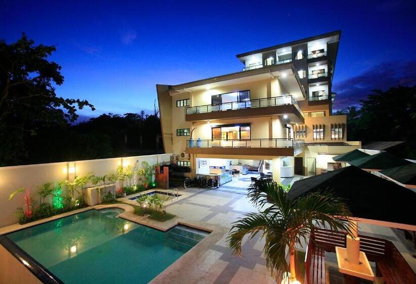 هتل Palmbeach Resort & Spa Mactan, Cebu