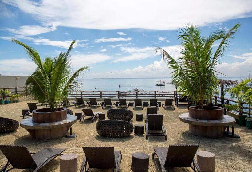 هتل Palmbeach Resort & Spa Mactan, Cebu