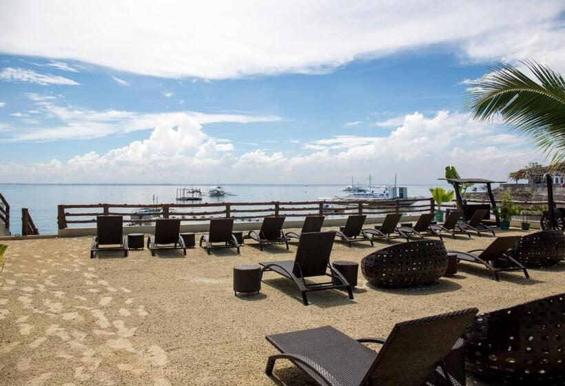 هتل Palmbeach Resort & Spa Mactan, Cebu