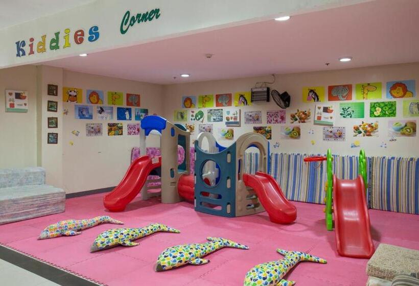 هتل Palmbeach Resort & Spa Mactan, Cebu