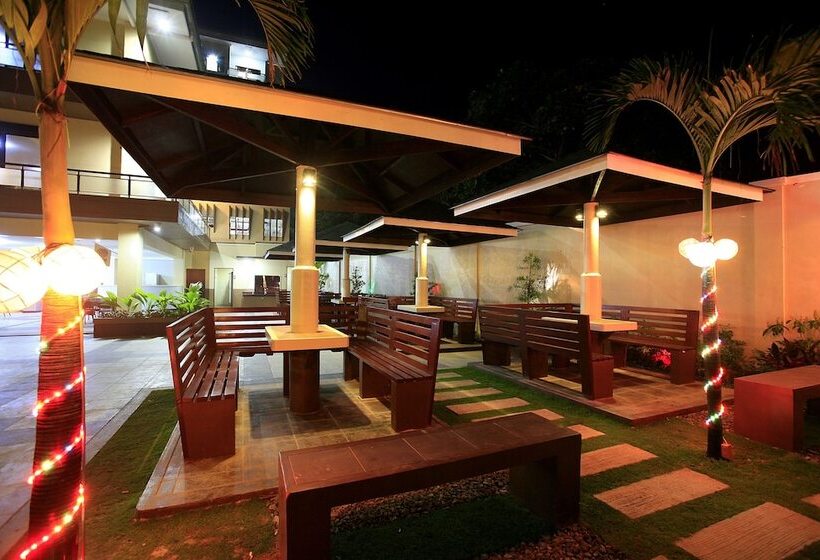 هتل Palmbeach Resort & Spa Mactan, Cebu