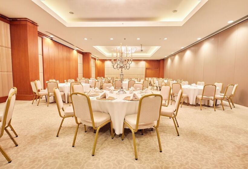 فندق Park Dedeman Denizli