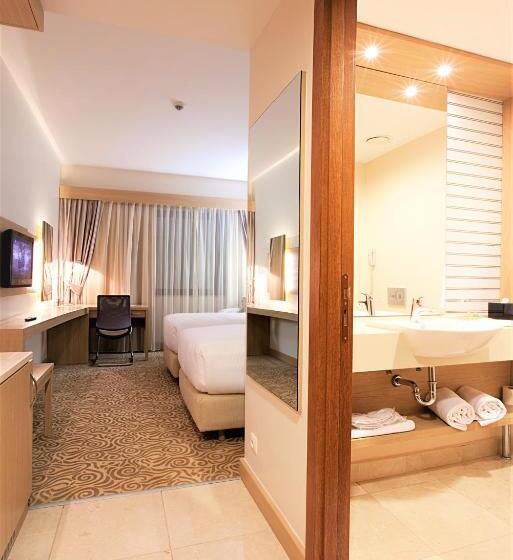 هتل Park Dedeman Denizli