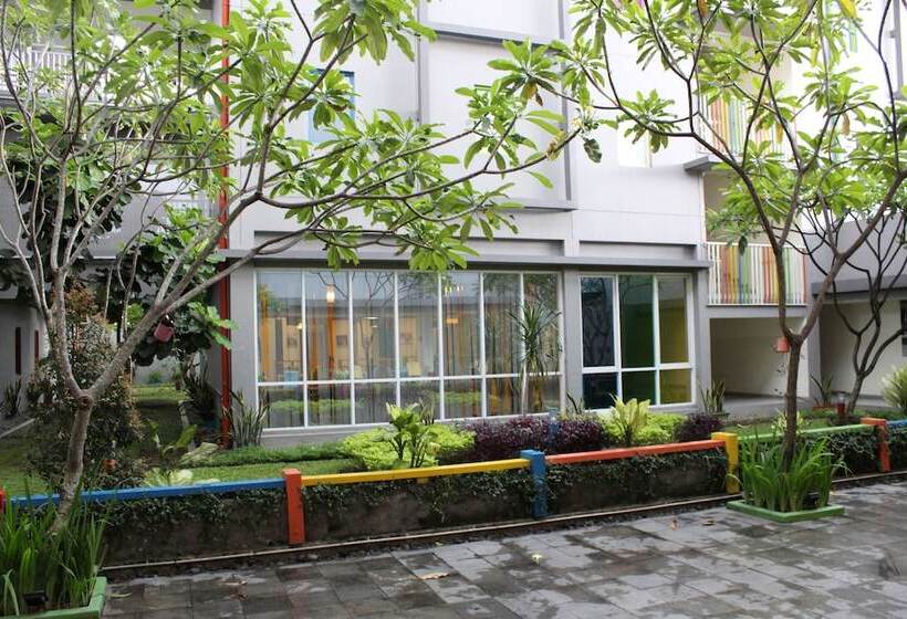 Pop! Hotel Sangaji Yogyakarta