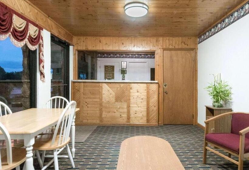 Отель Post Oak Inn