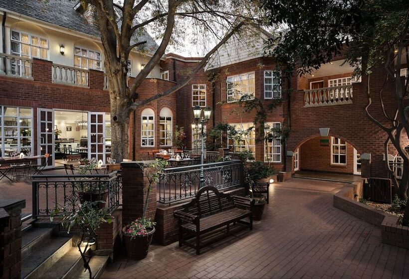 Premier Hotel Quatermain