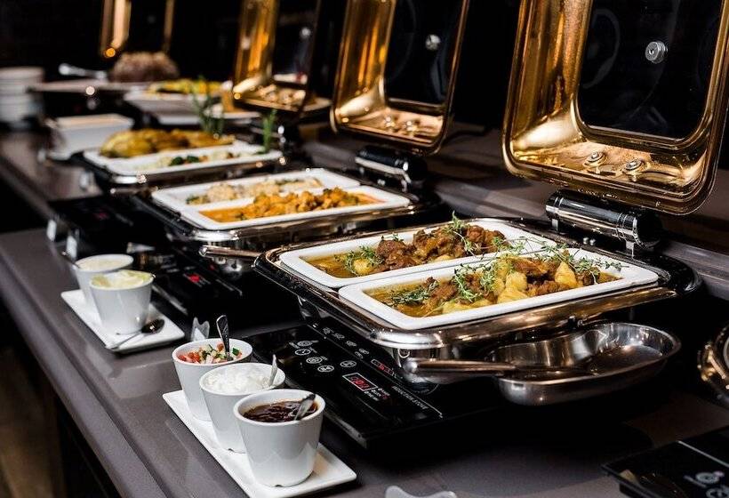 Premier Hotel Quatermain