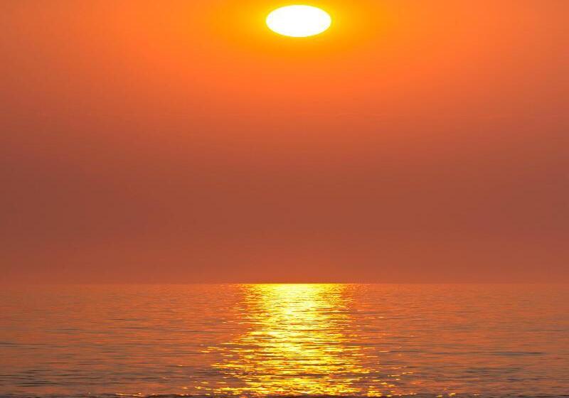 ホテル Long Beach Lodge