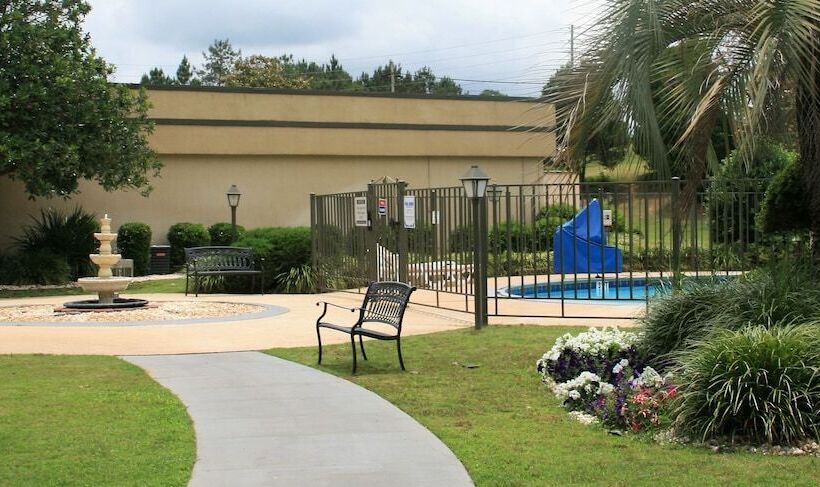 فندق Quality Inn Americus