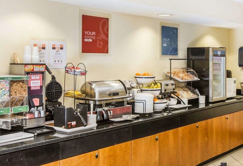 فندق Quality Inn Dariennorth Brunswick