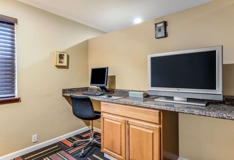 فندق Quality Inn Cle Elum Ellensburg