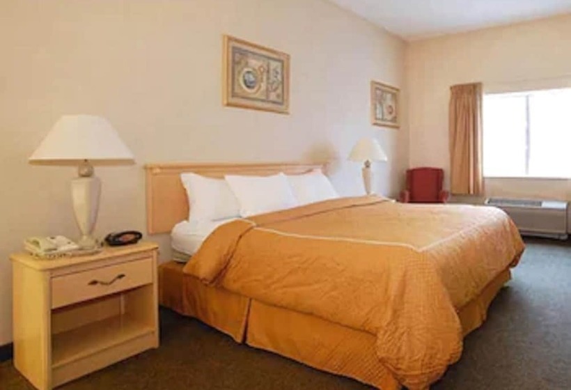 فندق Quality Suites