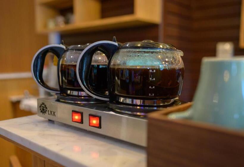 هتل Quarter 09 Beach