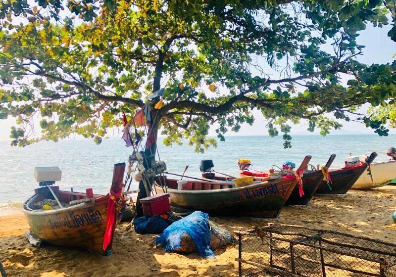 هتل Quarter 09 Beach