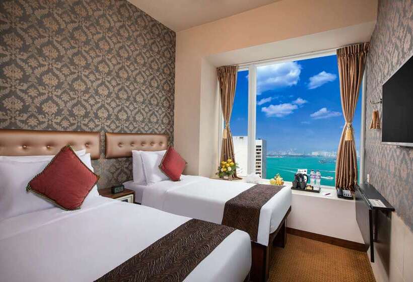 هتل Ramada Hong Kong Harbour View