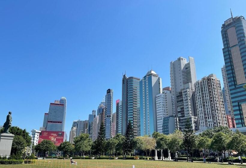 هتل Ramada Hong Kong Harbour View