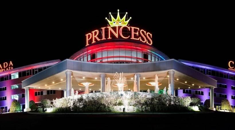 هتل Ramada Plaza By Wyndham Gevgelija