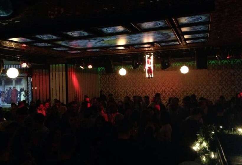 هتل Ramada Plaza By Wyndham Gevgelija