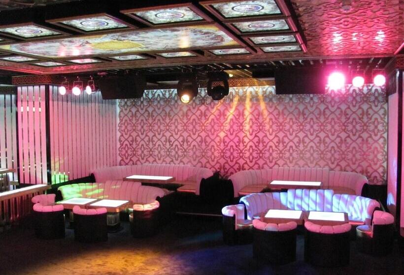 هتل Ramada Plaza By Wyndham Gevgelija