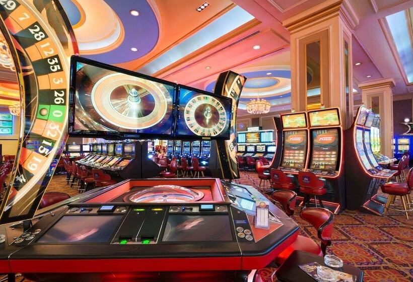 هتل Ramada Plaza By Wyndham Gevgelija