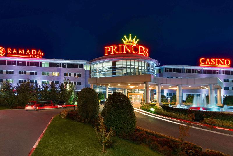 هتل Ramada Plaza By Wyndham Gevgelija